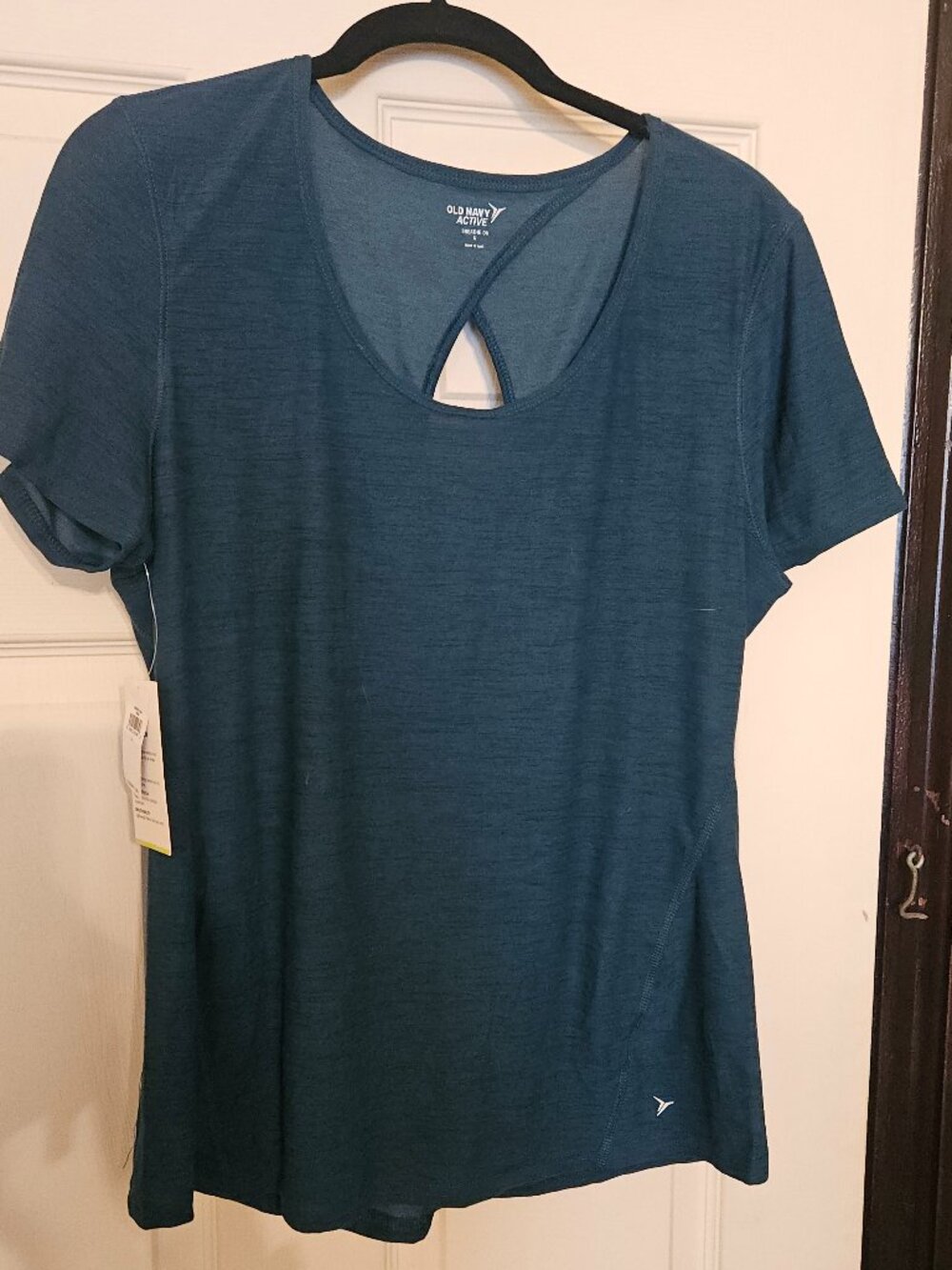 NWT workout top